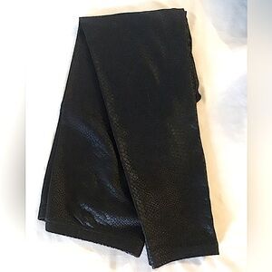 Simply Vera Leggings with Blingy Snake Texture sz M